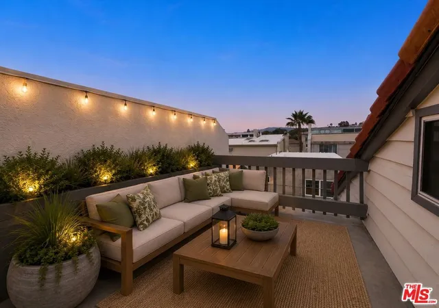 Photo 1 of Condo for sale at 1171 Stanford St #3, Santa Monica, CA 90403 | MLS# 26929621 | Listing updated on 2026-10-03