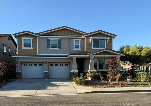 Photo 2 of Sale Pending at 624 E Margarita, Rialto, CA 92376 | MLS# CV26191713 | Listing updated on 2026-10-10
