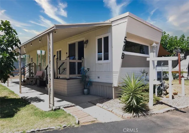 Photo 3 of Manufactured home for sale at 503 North 1st St #50B, El Cajon, CA 92021 | MLS# PW26191557 | Listing updated on 2026-10-03