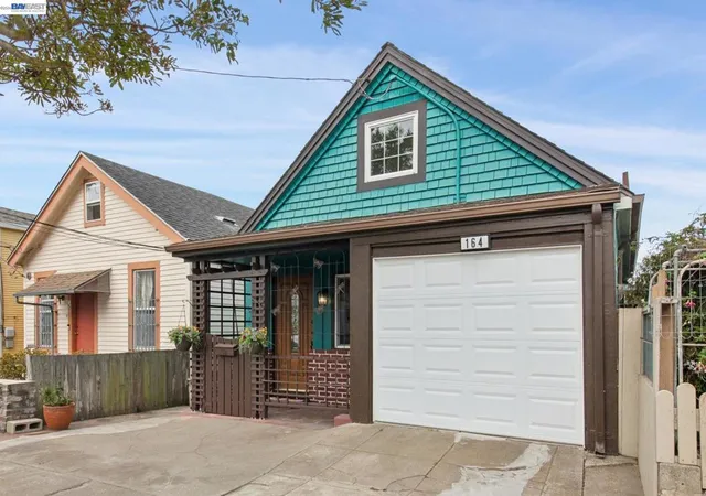 Photo 2 of Sale Pending at 164 Miriam St, Daly City, CA 94014 | MLS# 41146842 | Listing updated on 2026-10-09