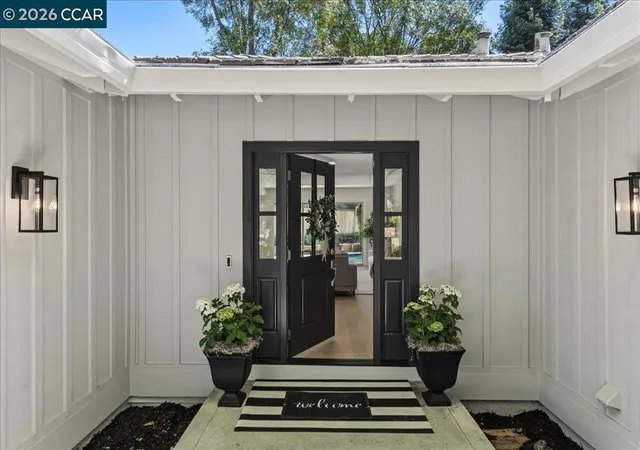 Photo 3 of Single family home for sale at 461 Saint Regis Dr, Danville, CA 94526 | MLS# 41146844 | Listing updated on 2026-10-10