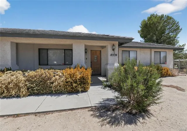 Photo 1 of Sale Pending at 18539 Symeron Rd, Apple Valley, CA 92307 | MLS# SR26190725 | Listing updated on 2026-09-22