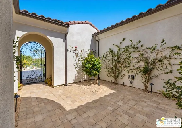 Photo 3 of Single family home for sale at 29 Vintage, Rancho Mirage, CA 92270 | MLS# 26915299PS | Listing updated on 2026-10-06
