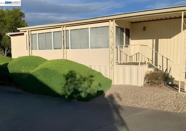 Photo 2 of Manufactured home for sale at 4141 Deep Crk, Fremont, CA 94555 | MLS# 41146865 | Listing updated on 2026-10-10
