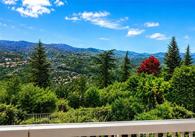 Photo 3 of Condo for sale at 18915 Canyon Hl Dr, Trabuco Canyon, CA 92679 | MLS# OC26190393 | Listing updated on 2026-10-01