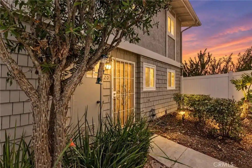 Photo 1 of Condo for sale at 2112 E Vista #20, Vista, CA 92084 | MLS# SW26191924 | Listing updated on 2026-10-25