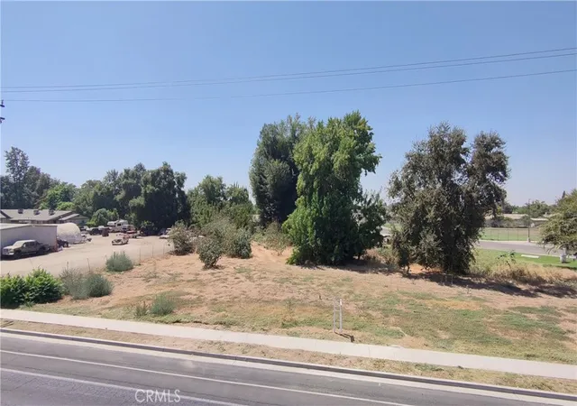 Photo 1 of Land for sale at 509 Farmersville Blvd, Farmersville, CA 93223 | MLS# FR26191966 | Listing updated on 2026-09-02