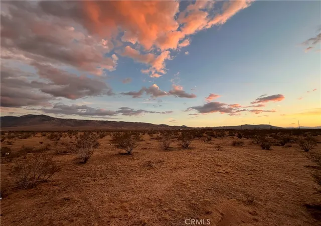 Photo 3 of Land for sale at 3 Del Oro Rd, Apple Valley, CA 92308 | MLS# HD26184982 | Listing updated on 2026-09-02