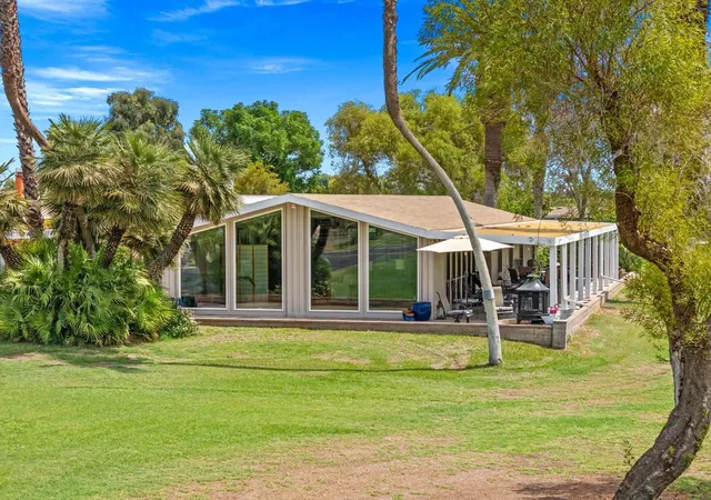 Photo 1 of Manufactured home for sale at 73450 Country Clb Dr #197, Palm Desert, CA 92260 | MLS# 219152137DA | Listing updated on 2026-09-26