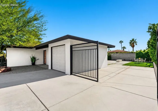 Photo 3 of Single family home for sale at 359 W Bon Air Dr, Palm Springs, CA 92262 | MLS# 219152141PS | Listing updated on 2026-10-07