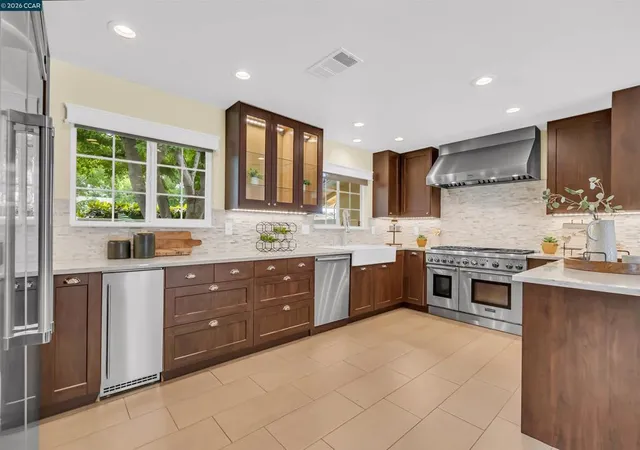 Single family home for sale at 2330 Gill Port Ln, Walnut Creek, CA 94598 | MLS# 41146879