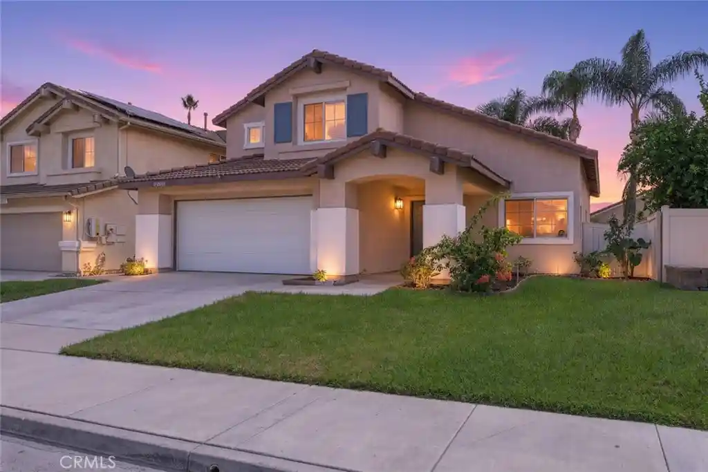 Single family home for sale at 32205 Corte Illora, Temecula, CA 92592 | MLS# SW26189361