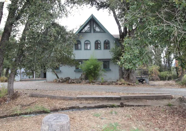 Single family home for sale at 17820 Monte Grande, Soulsbyville, CA 95372 | MLS# 41146884