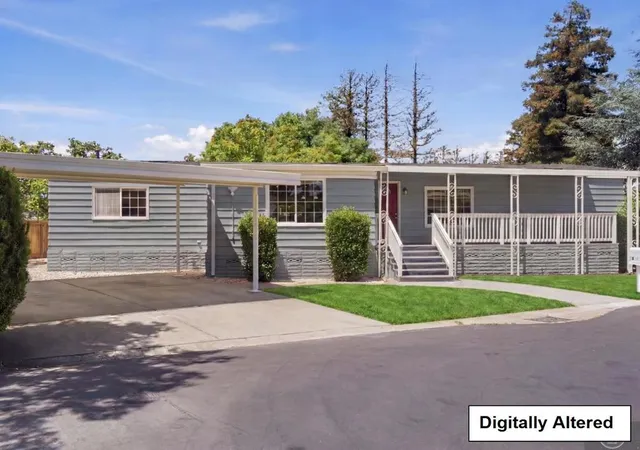Photo 1 of Manufactured home for sale at 2901 Moss Holw Dr #2901, San Jose, CA 95121 | MLS# ML82059788 | Listing updated on 2026-10-11