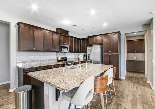 Listing Photo 3 - Condo for sale in building located at 14380 Penn Foster, Chino, CA 91710