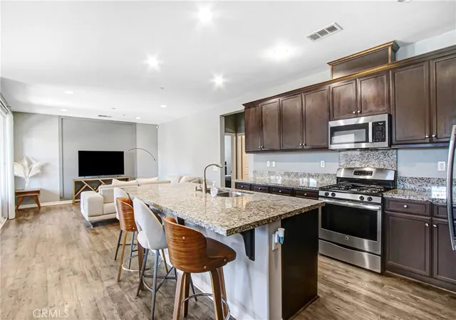 Listing Photo 4 - Condo for sale in building located at 14380 Penn Foster, Chino, CA 91710