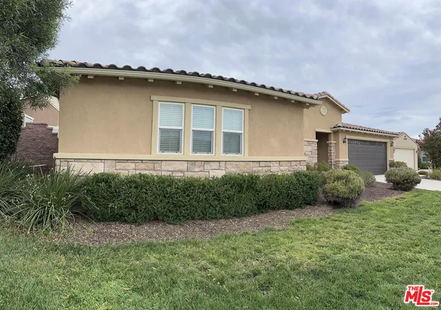 Photo 2 of Single family home for sale at 30121 Alfalfa Ln, Murrieta, CA 92563 | MLS# 26943835 | Listing updated on 2026-09-10