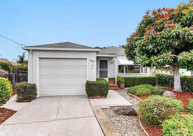 Photo 2 of Single family home for sale at 115 Fairhaven Ct, Watsonville, CA 95076 | MLS# ML82059795 | Listing updated on 2026-10-07