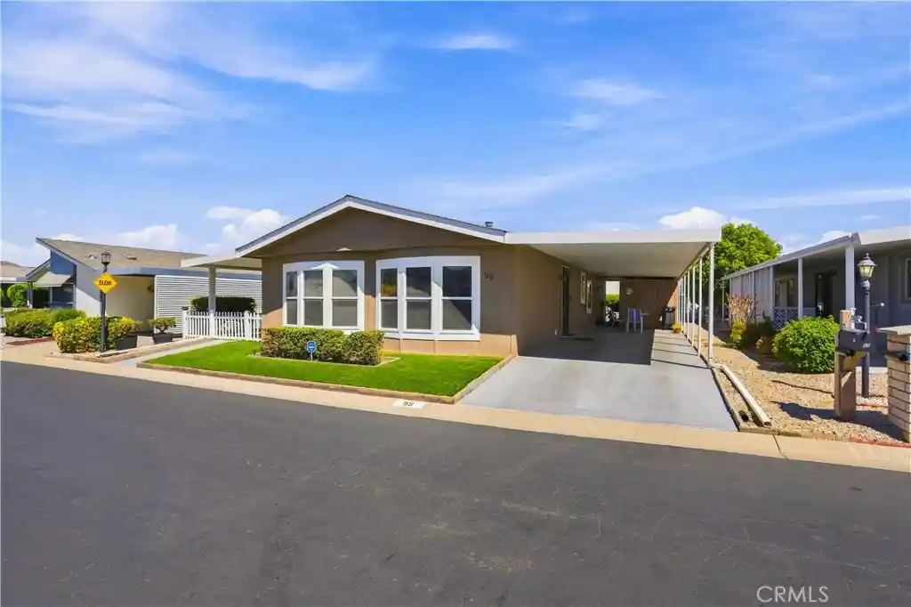 Photo 1 of Manufactured home for sale at 1250 N Kirby #99, Hemet, CA 92545 | MLS# SW26167531 | Listing updated on 2026-10-13