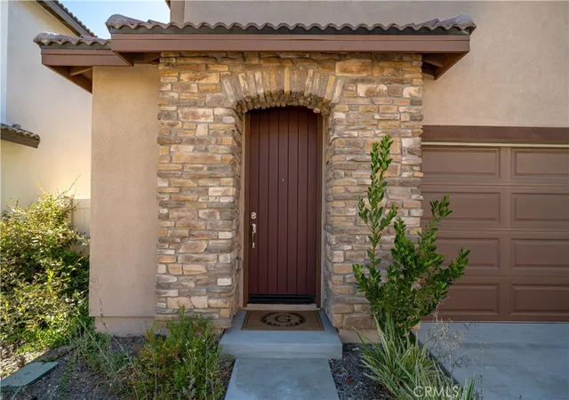 Listing Photo 4 - Condo for sale in building located at 36612 Desert Tortoise Rd, Murrieta, CA 92563