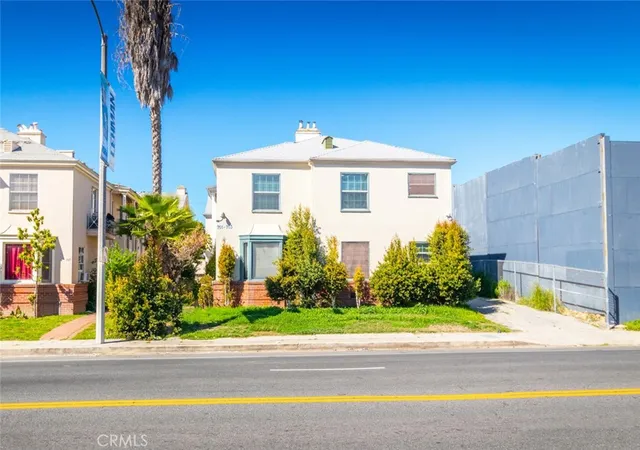 Multi family home for sale at 701 Crenshaw, Los Angeles, CA 90005 | MLS# OC26180470