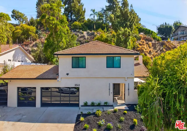 Photo 2 of Single family home for sale at 3243 Kirkham Dr, Glendale, CA 91206 | MLS# 26944483 | Listing updated on 2026-09-24