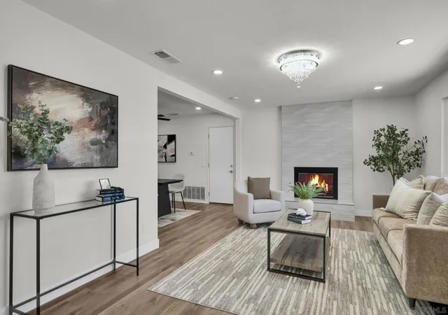 Photo 3 of Sale Pending at 4012 Via Rio Ave, Oceanside, CA 92057 | MLS# 260021463SD | Listing updated on 2026-09-28