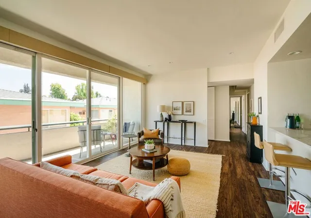 Photo 3 of Condo for sale at 960 San Pasqual St #203, Pasadena, CA 91106 | MLS# 26914317 | Listing updated on 2026-09-13
