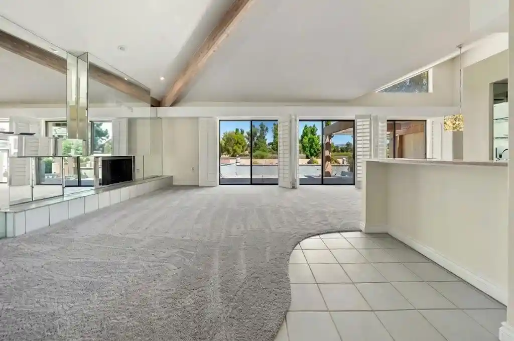 Listing Photo 2 - Condo for sale in 188 S Kavenish Dr located at 188 S Kavenish Dr, Rancho Mirage, CA 92270 - Unit 188 S Kavenish Dr