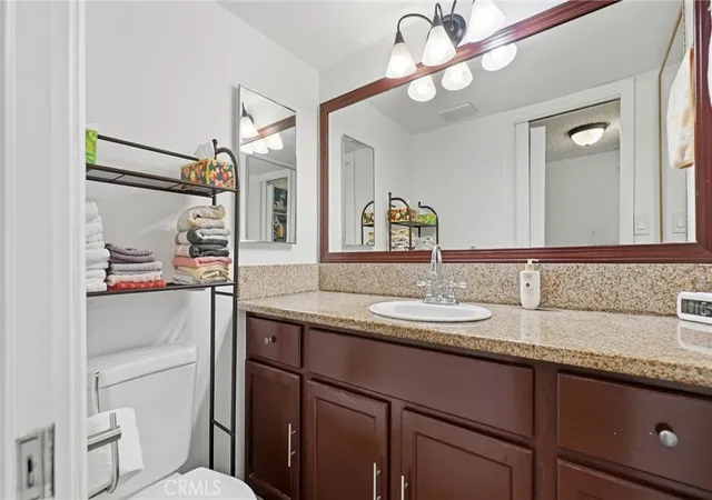 Listing Photo 5 - Condo for sale in building located at 1239 W Rosecrans, Gardena, CA 90247 - Unit #4