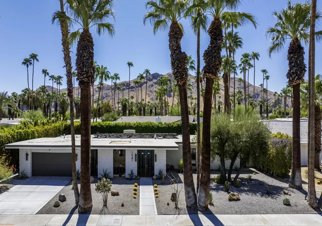 Photo 2 of Single family home for sale at 1541 E Madrona Dr, Palm Springs, CA 92264 | MLS# 219152162DA | Listing updated on 2026-10-06