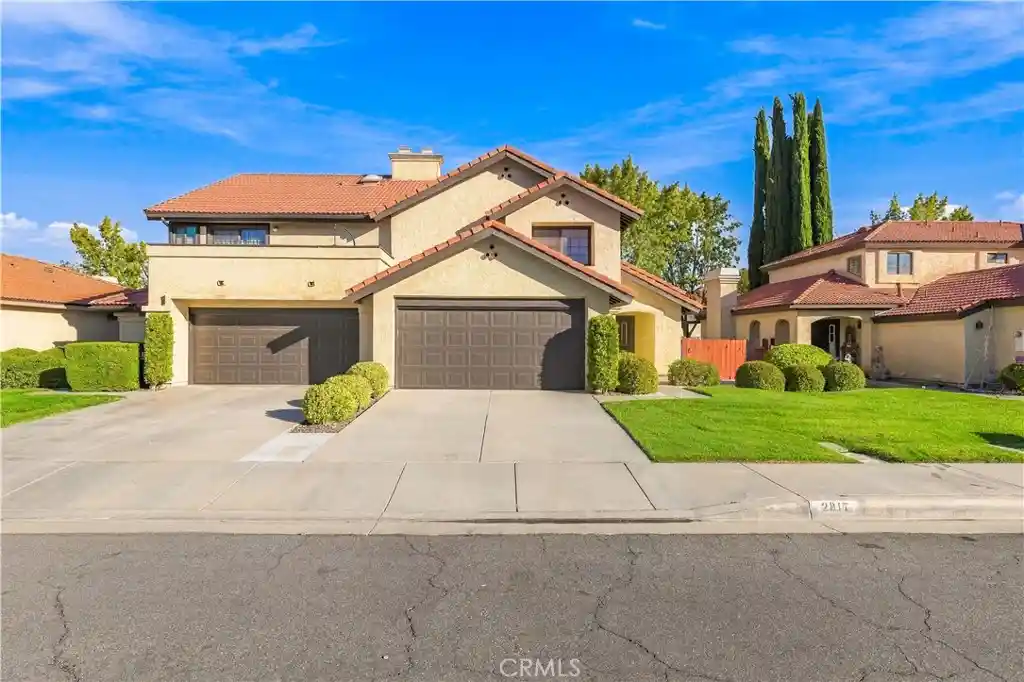 Photo 1 of Condo for sale at 2817 Dartmouth, Lancaster, CA 93536 | MLS# SR26190962 | Listing updated on 2026-10-28