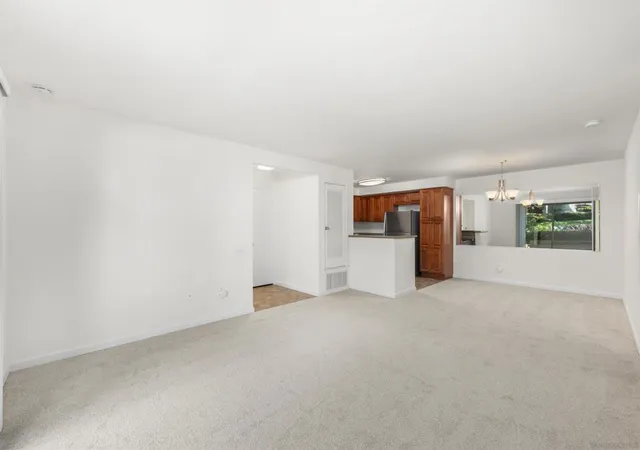 Photo 3 of Condo for sale at 12253 Carmel Vista Rd #186, San Diego, CA 92130 | MLS# 260021490SD | Listing updated on 2026-09-29