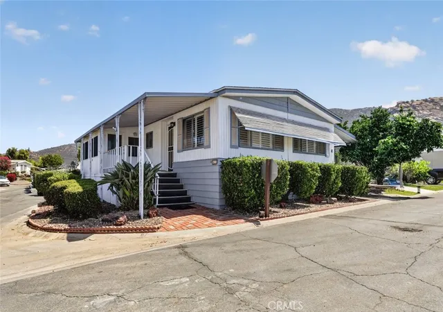 Photo 2 of Manufactured home for sale at 6480 Katherine Rd #87, Simi Valley, CA 93063 | MLS# SR26191406 | Listing updated on 2026-09-30
