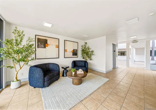 Photo 4 of Sale Pending at 1030 Robinson Ave #208, San Diego, CA 92103 | MLS# 260021493SD | Listing updated on 2026-09-08