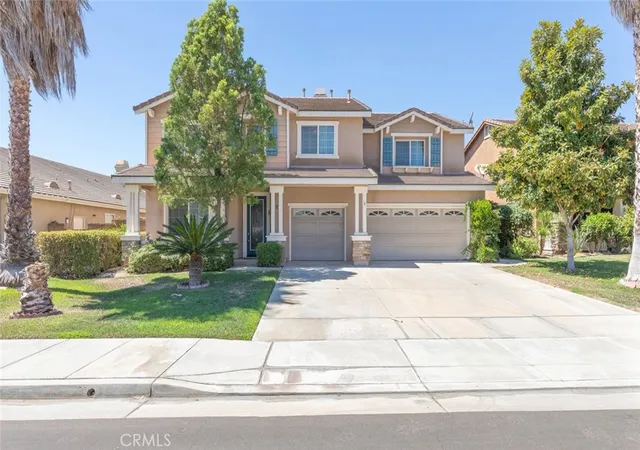 Photo 3 of Sale Pending at 37097 Edgemont, Murrieta, CA 92563 | MLS# SW26189768 | Listing updated on 2026-10-07
