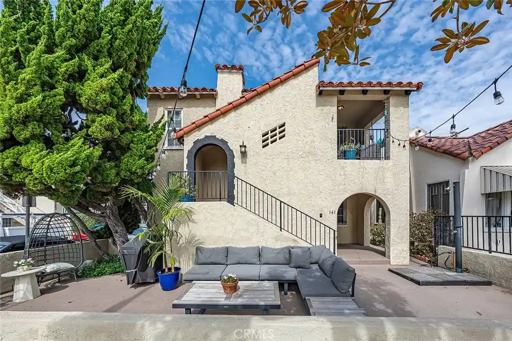 Multi family home for sale at 141 Glendora Ave, Long Beach, CA 90803 | MLS# PW26191529