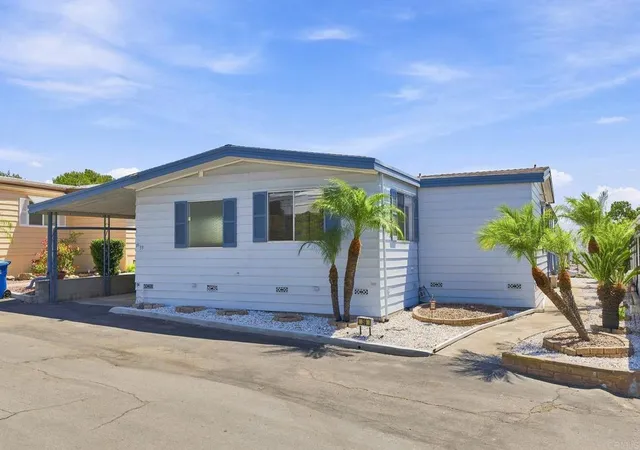 Photo 2 of Manufactured home for sale at 275 S Worthington St #59, Spring Valley, CA 91977 | MLS# PTP2606680 | Listing updated on 2026-10-27