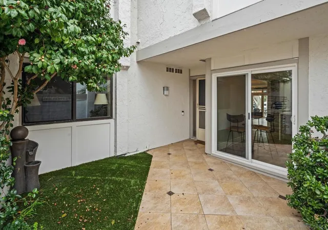 Photo 3 of Condo for sale at 87 Kingston Ct, Coronado, CA 92118 | MLS# 260021516SD | Listing updated on 2026-09-28