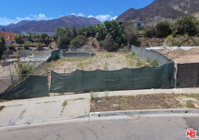 Photo 2 of Land for sale at 3615 Seahorn Dr, Malibu, CA 90265 | MLS# 26953029 | Listing updated on 2026-09-13