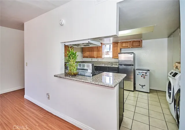 Listing Photo 4 - Condo for sale in building located at 11829 Ferris, El Monte, CA 91732 - Unit #C
