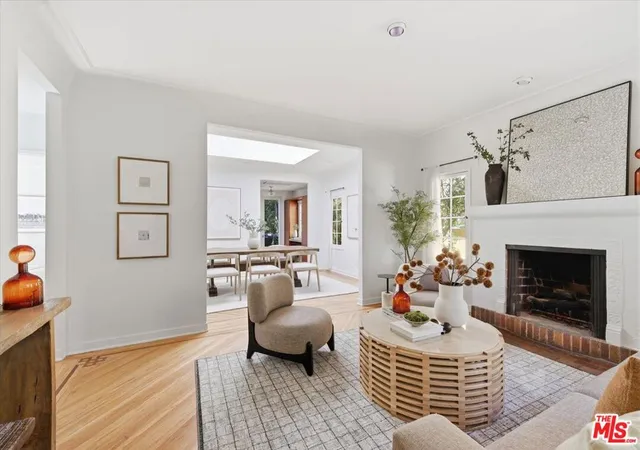 Photo 3 of Sale Pending at 8924 Ashcroft Ave, West Hollywood, CA 90048 | MLS# 26949959 | Listing updated on 2026-10-07