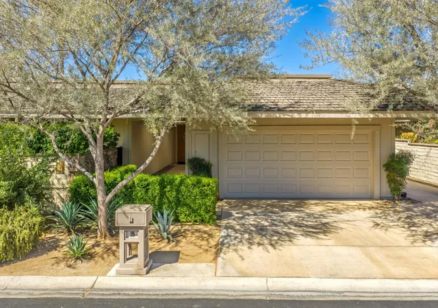 Photo 2 of Single family home for sale at 26 Princeton Dr, Rancho Mirage, CA 92270 | MLS# 219152194PS | Listing updated on 2026-10-03