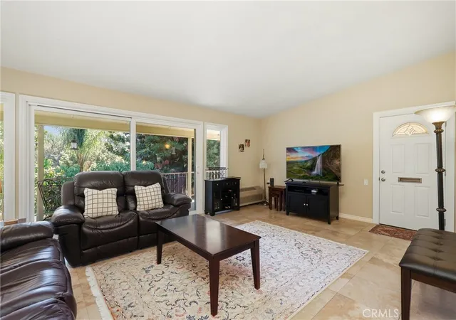 Listing Photo 5 - Condo for sale in building located at 36 Calle Aragon, Laguna Woods, CA 92637 - Unit #U