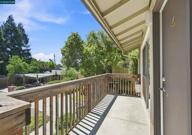 Listing Photo 4 - Condo for sale in building located at 1060 Oak Grv Rd, Concord, CA 94518 - Unit #46