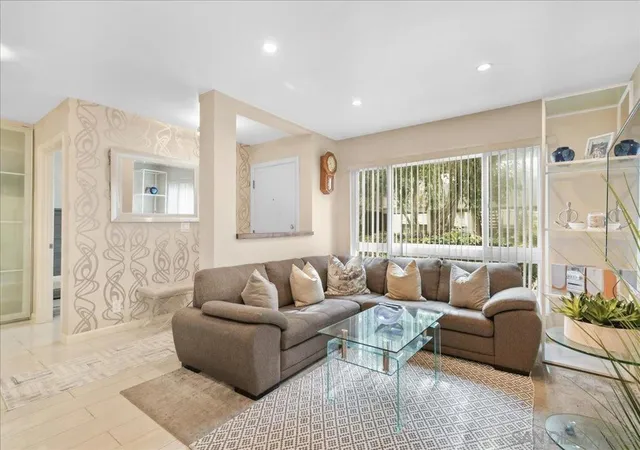 Photo 3 of Condo for sale at 13754 Mango Dr #123, Del Mar, CA 92014 | MLS# 260021532SD | Listing updated on 2026-10-02