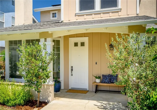 Photo 2 of Sale Pending at 7101 Oso Ave #14, Winnetka, CA 91306 | MLS# SR26184789 | Listing updated on 2026-10-12