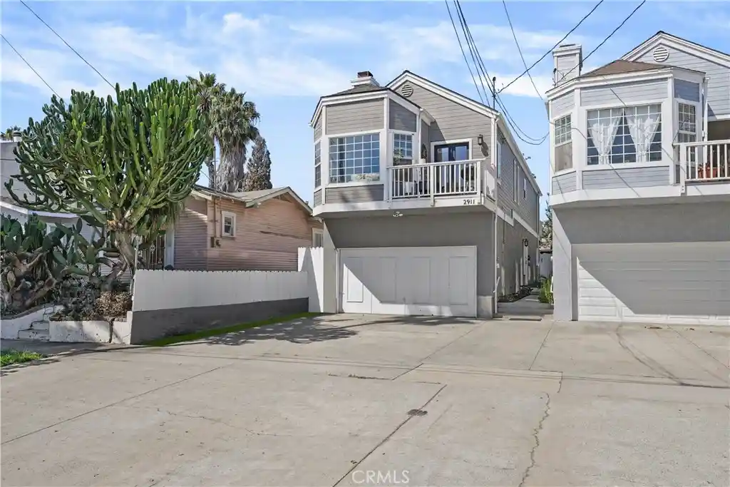 Photo 1 of Sale Pending at 2911 S Pacific, San Pedro, CA 90731 | MLS# NP26191913 | Listing updated on 2026-10-26