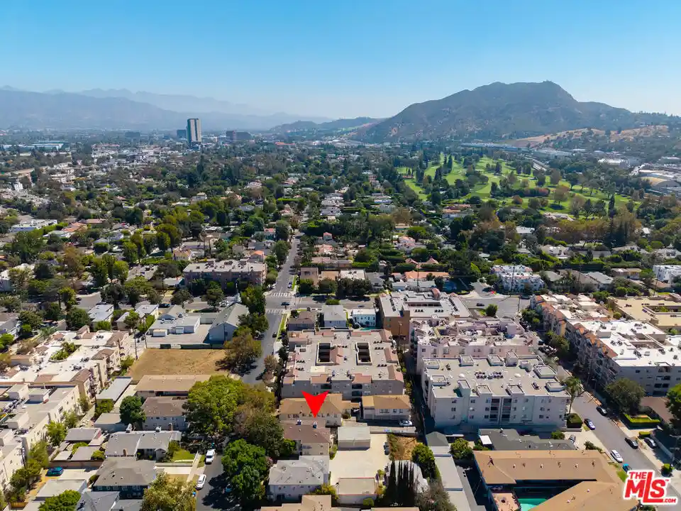 Multi family home for sale at 10634 Whipple St, North Hollywood, CA 91602 | MLS# 26897257