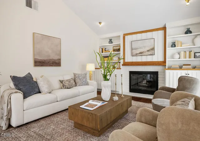 Listing Photo 4 - Condo for sale in building located at 2150 Wimbledon Cir, Westlake Village, CA 91361